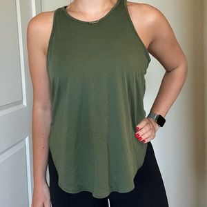 Fabletics Workout Tank-top; Size Medium; Color Army Green